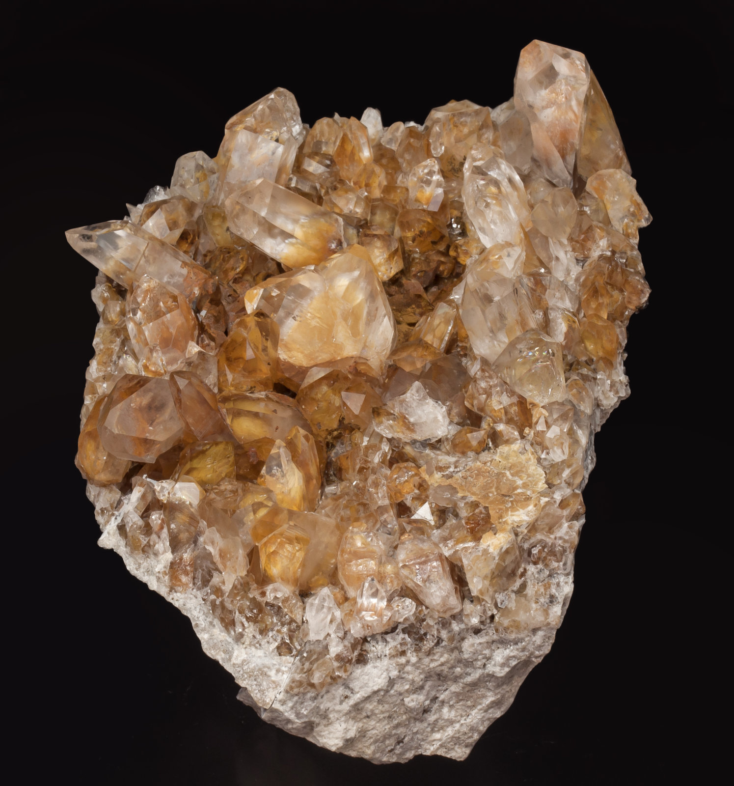 specimens/s_imagesAI1/Quartz-EF96AI1f.jpg