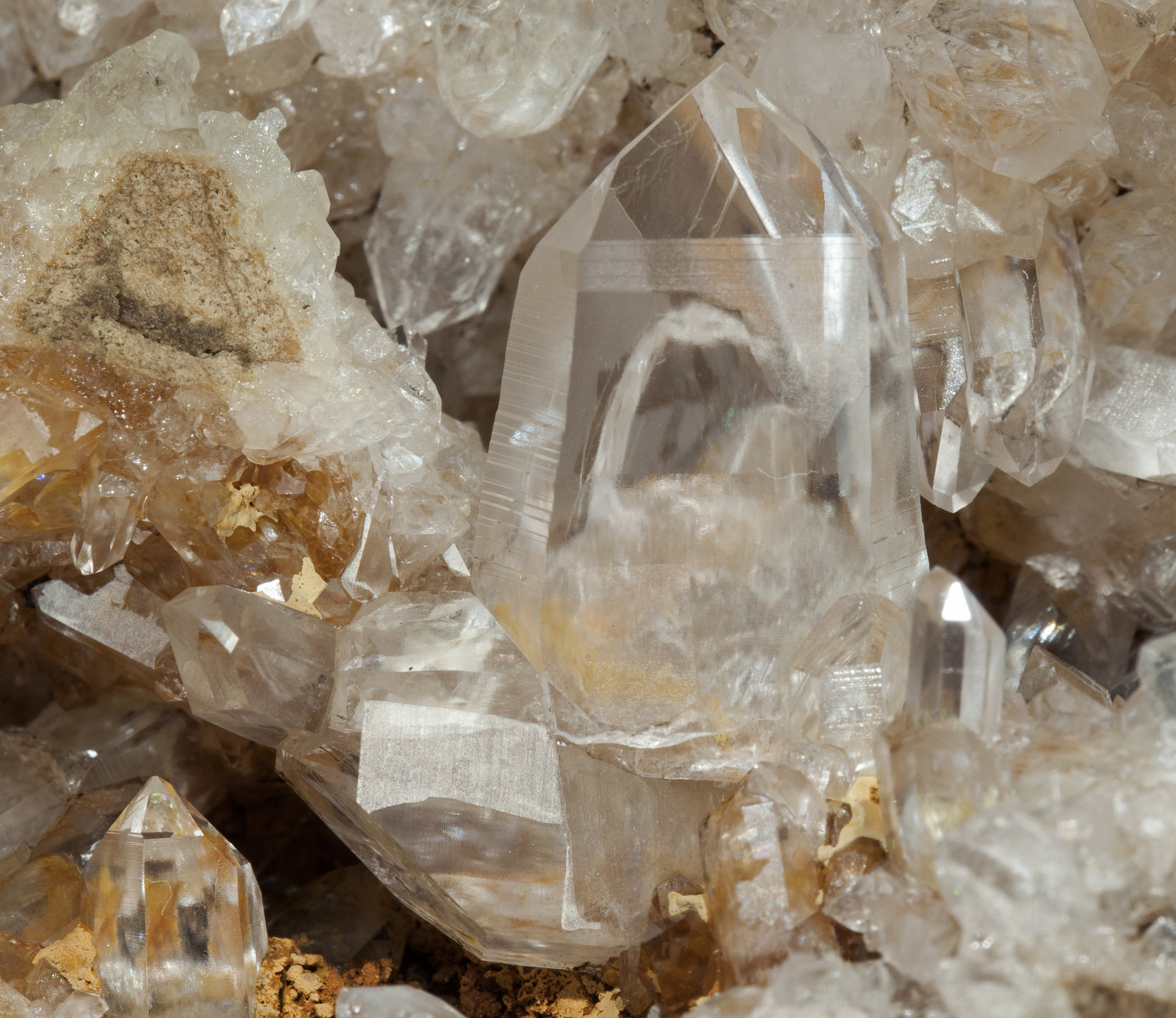 specimens/s_imagesAI1/Quartz-EJ27AI1d.jpg