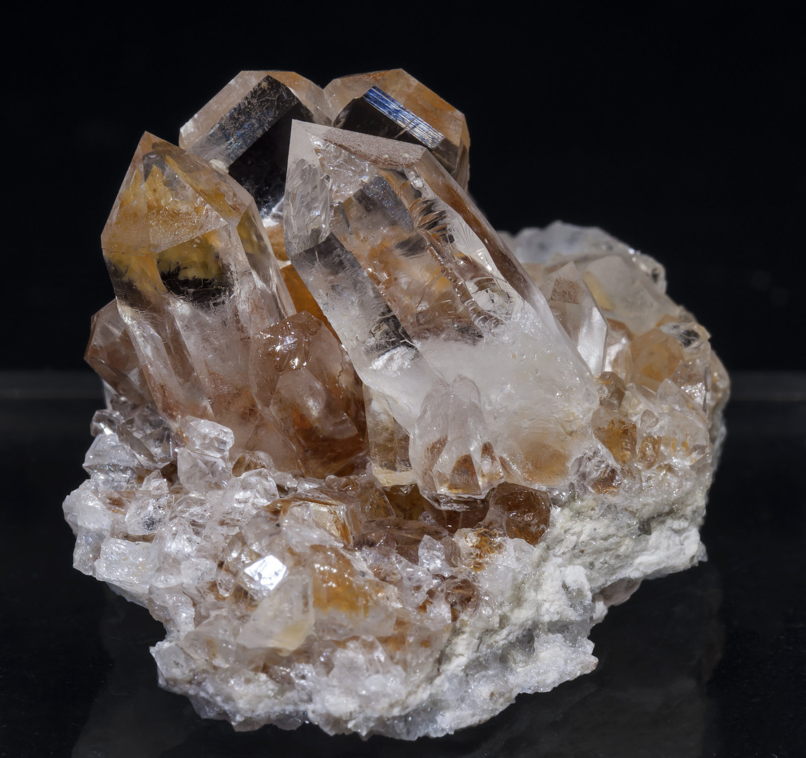 specimens/s_imagesAI1/Quartz-EL26AI1r.jpg