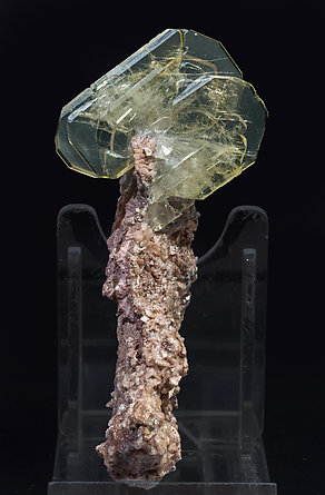 Baryte with Dolomite.