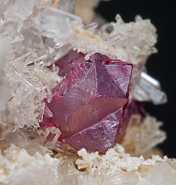 Cinnabar with Quartz. 