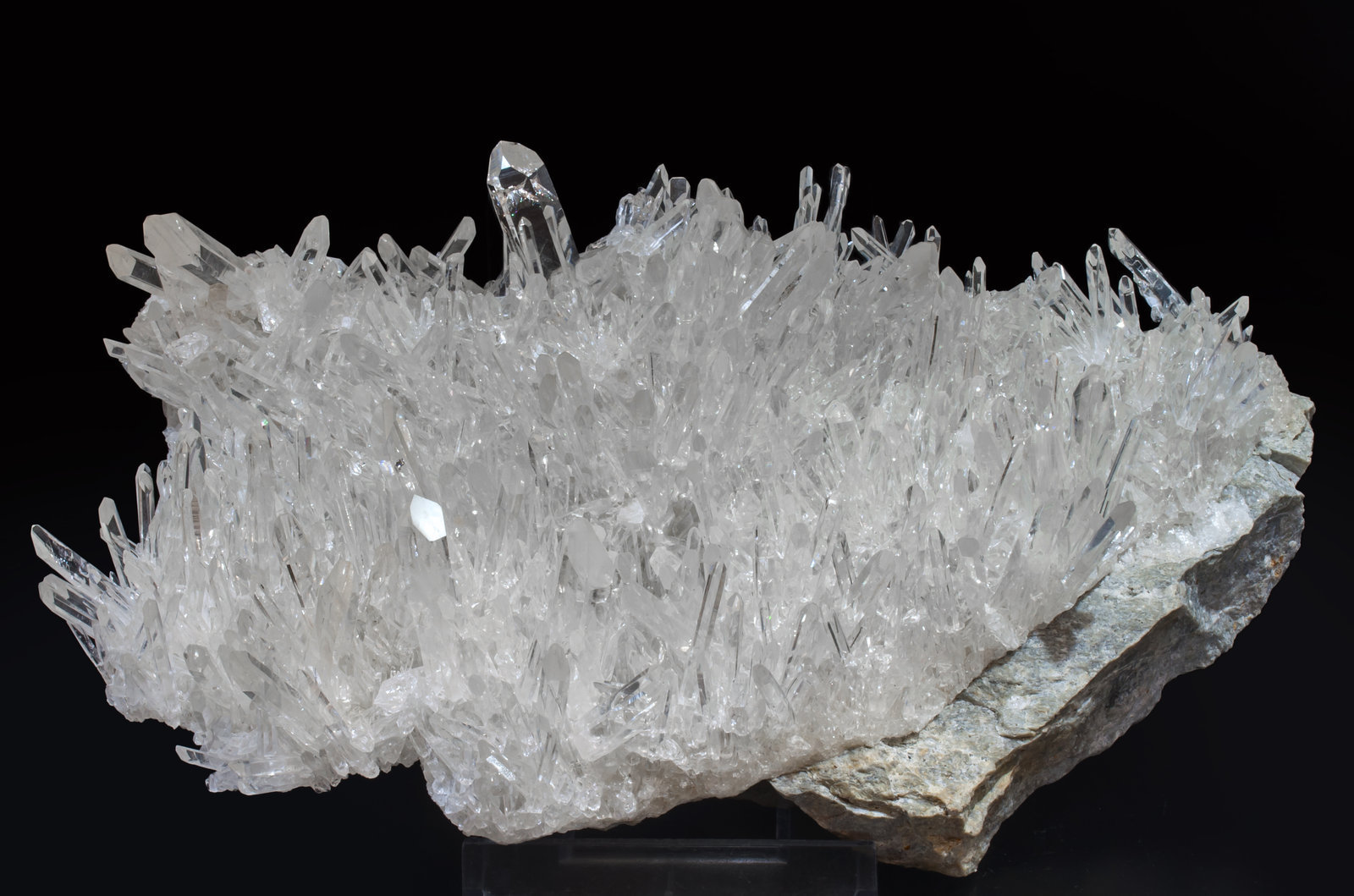 specimens/s_imagesAI5/Quartz-TG96AI5f.jpg