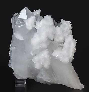 Quartz with Calcite.