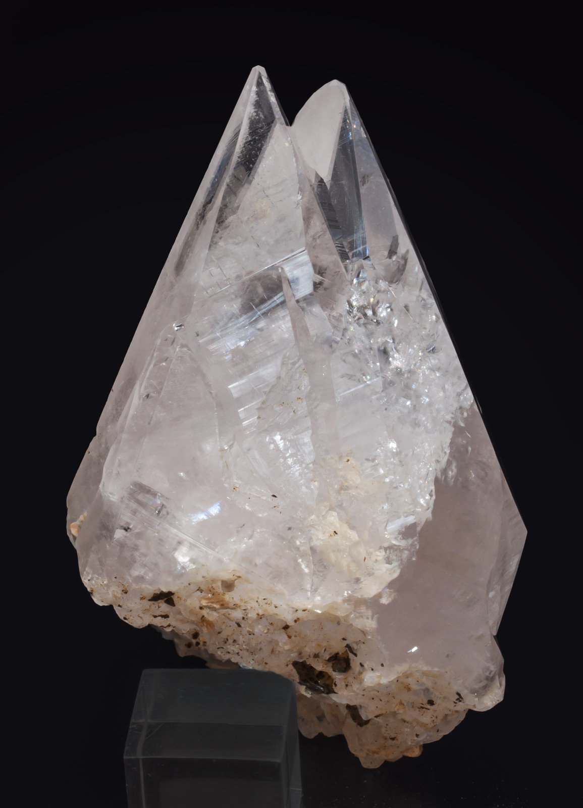 specimens/s_imagesAI8/Calcite-MB29AI8r.jpg