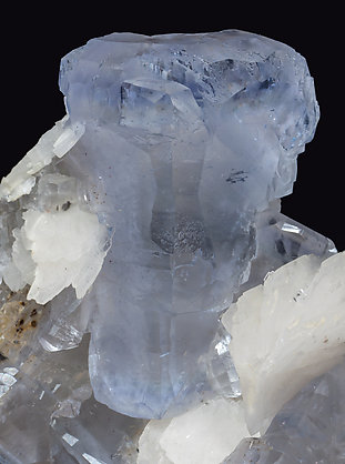 Fluorite with Baryte and inclusions. 