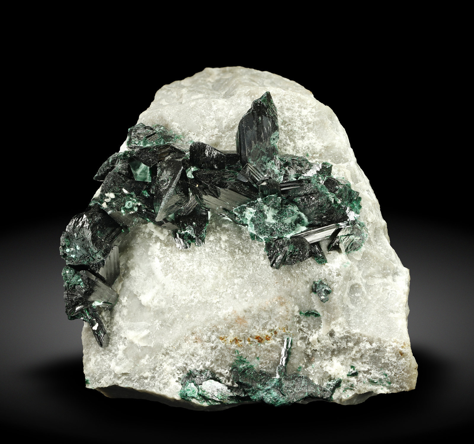 specimens/s_imagesAI9/Brochantite-TL62AI9_5872_f.jpg