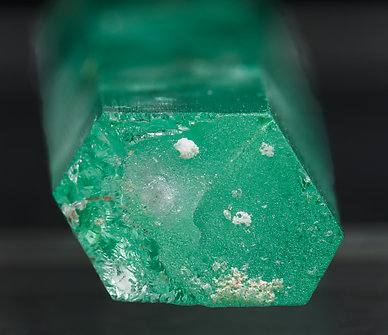 Beryl (variety emerald). Bottom