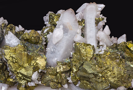 Chalcopyrite with Quartz and Calcite. 