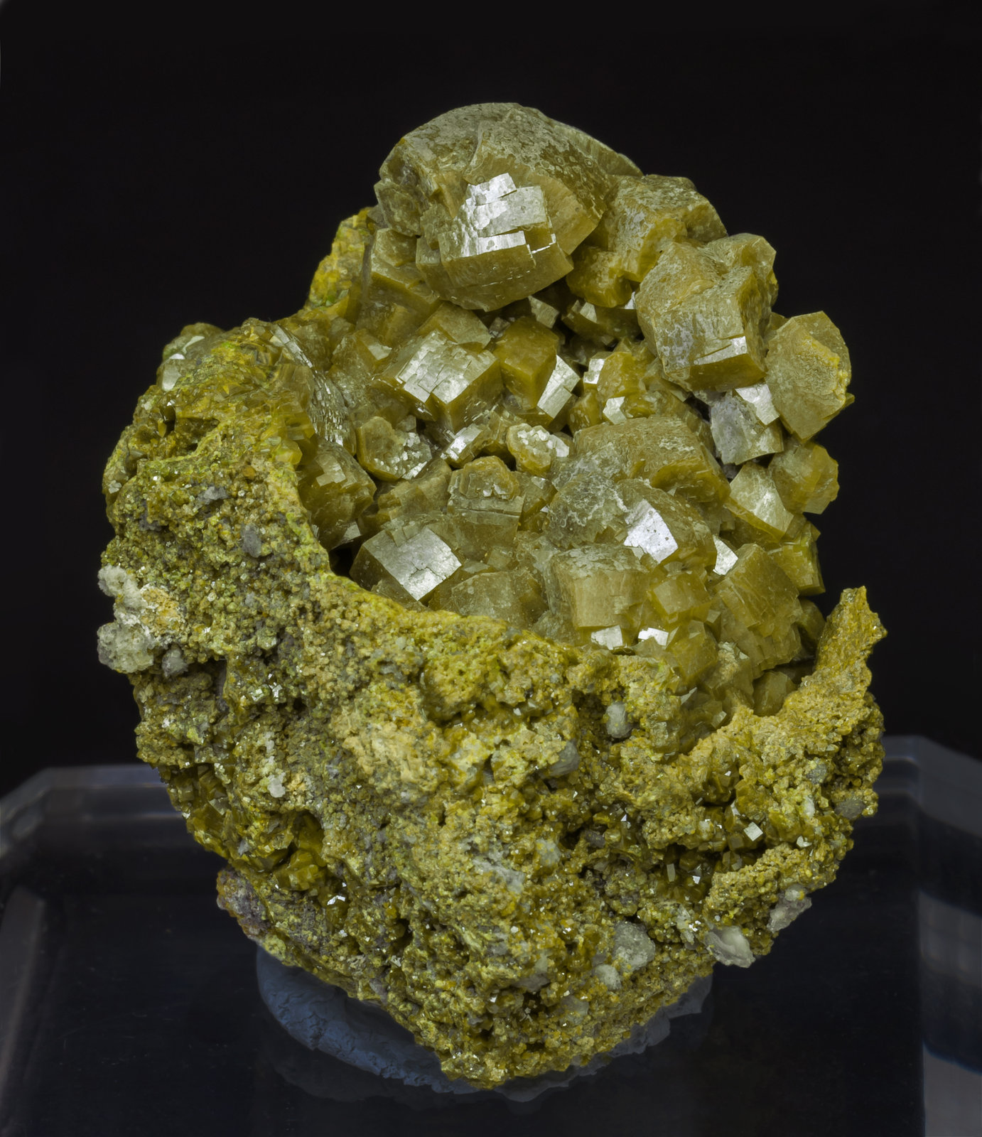 specimens/s_imagesAJ3/Pyromorphite-MA89AJ3f.jpg