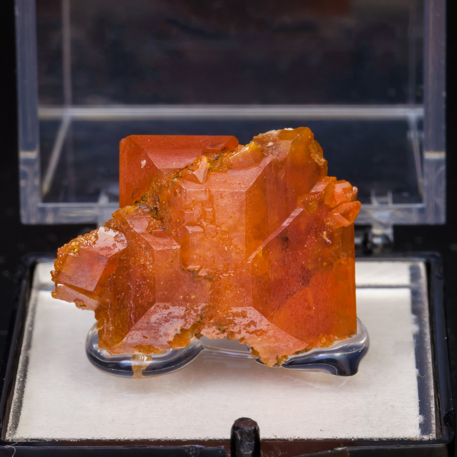 specimens/s_imagesAJ3/Wulfenite-MJ66AJ3f1.jpg