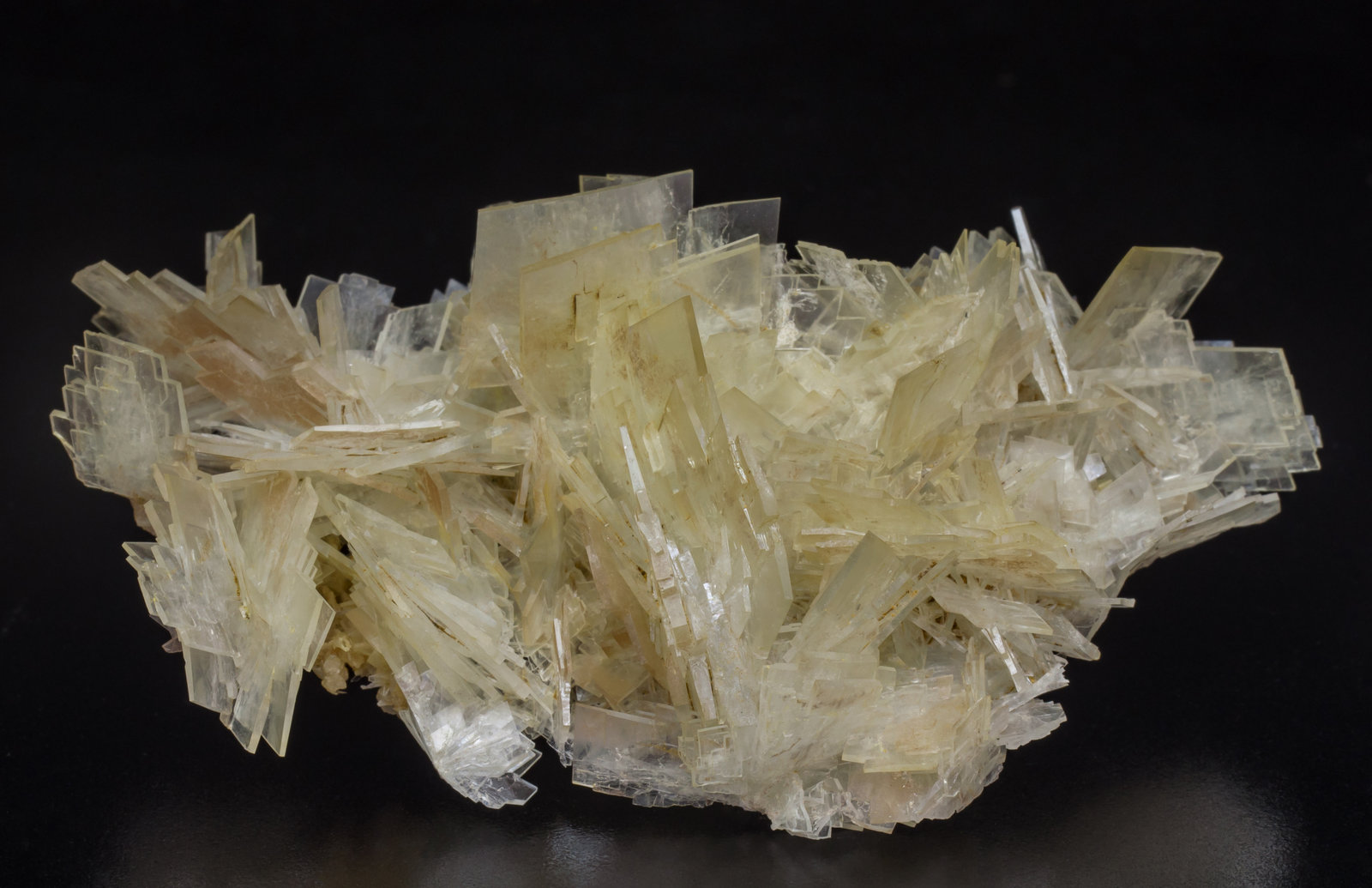 specimens/s_imagesAJ4/Baryte-NK13AJ4f.jpg