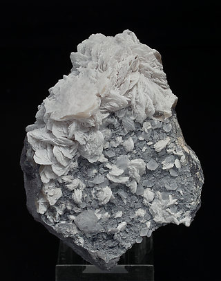 Barytocalcite with Baryte and Calcite. 