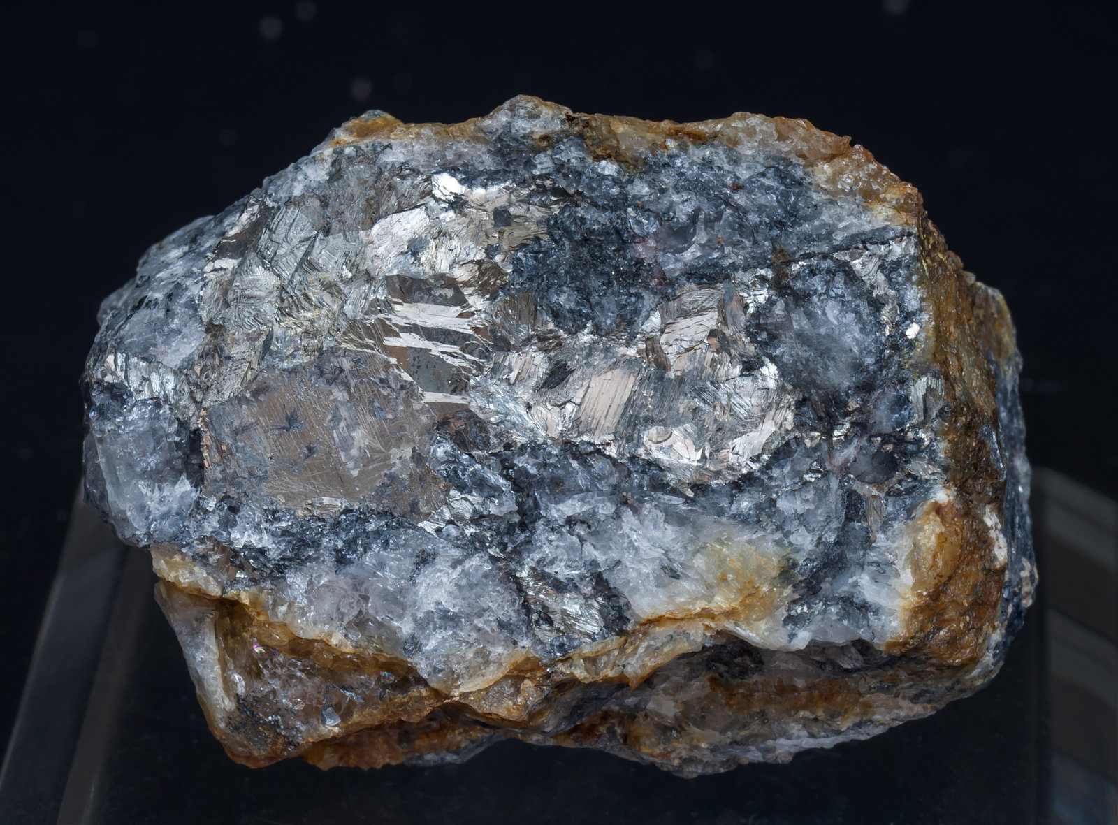 specimens/s_imagesAJ5/Antimony-NB86AJ5f.jpg