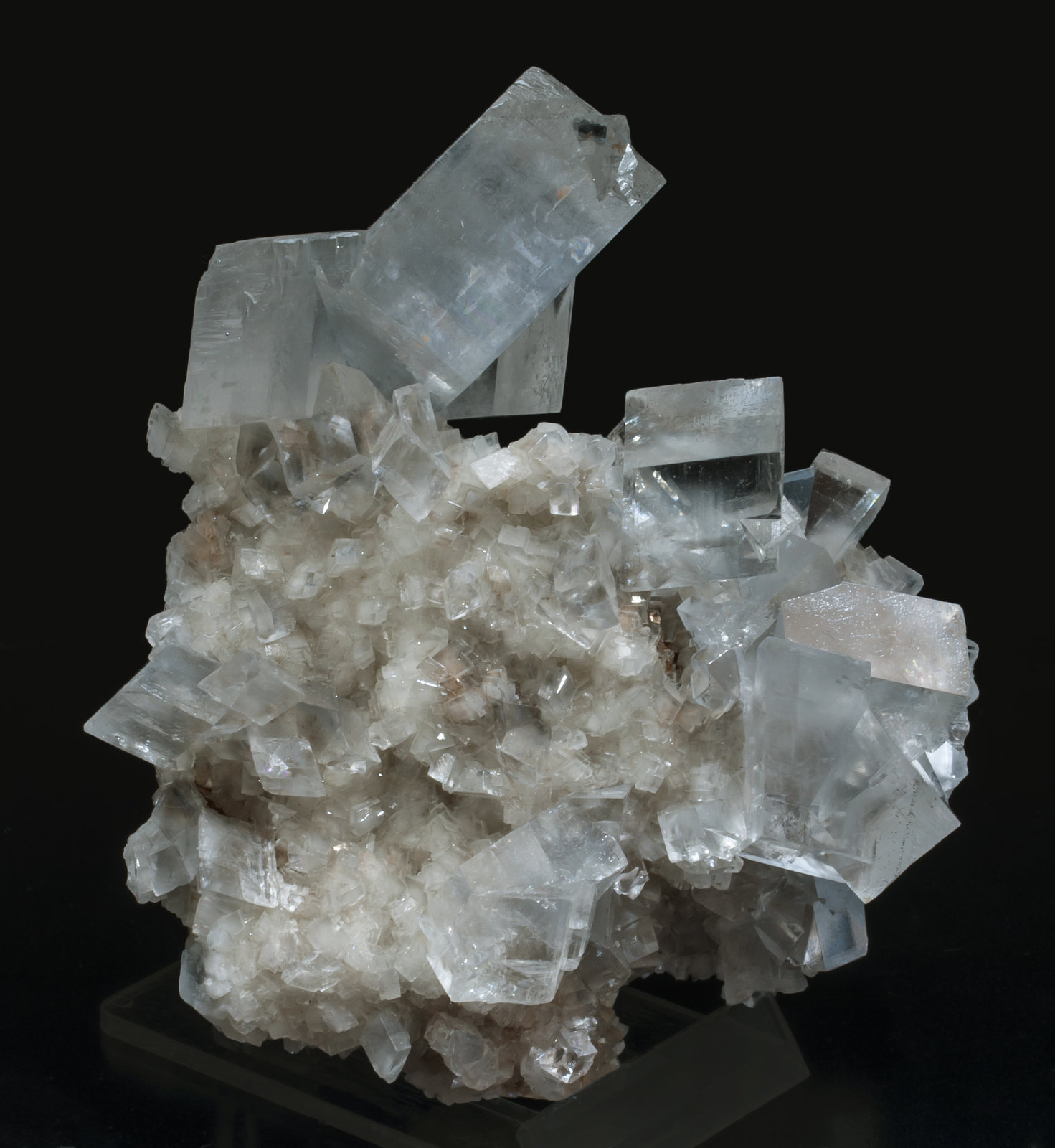 specimens/s_imagesAJ5/Dolomite-MC93AJ5s.jpg