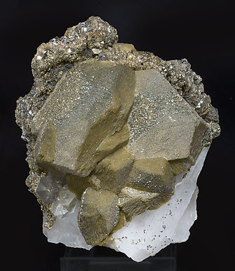 Siderite with Pyrite, Quartz and Muscovite.