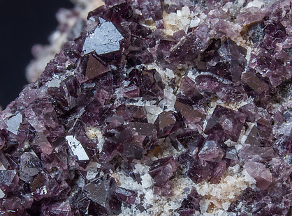 Spinel with Calcite and Mica. 