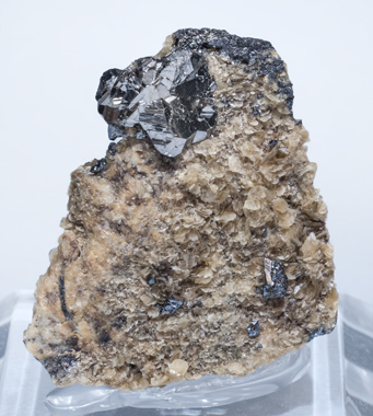 Bournonite on Siderite.