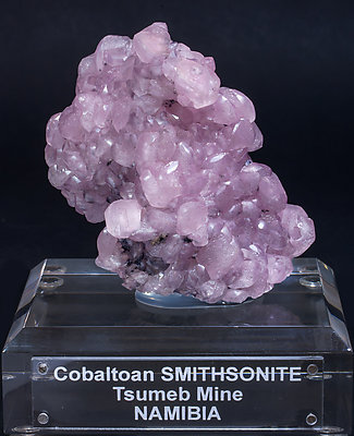 Cobaltoan Smithsonite. Front