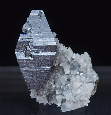 Anatase on Albite. Front