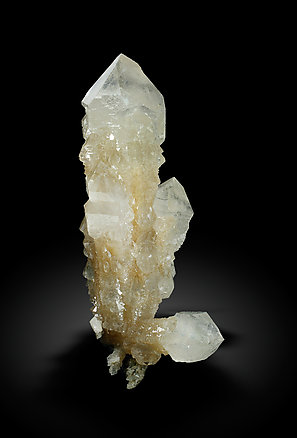 Quartz with inclusions, Calcite-Dolomite and Magnetite.