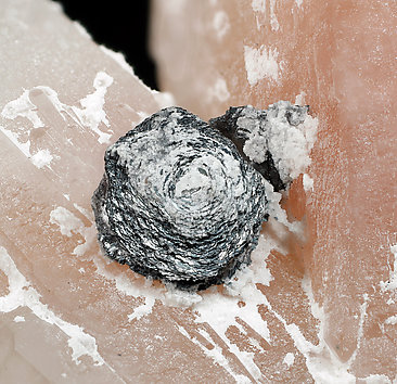 Quartz with Helvine and Hematite (variety iron rose). 