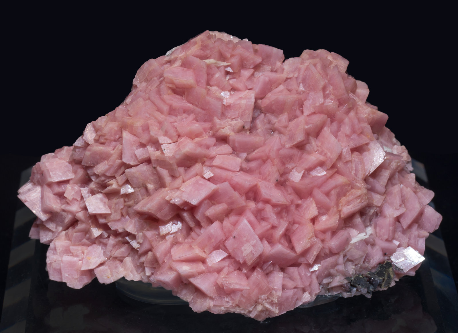 specimens/s_imagesAJ9/Rhodochrosite-TX76AJ9f.jpg