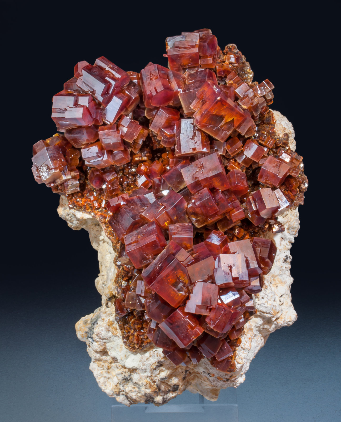 specimens/s_imagesAJ9/Vanadinite-ED67AJ9s.jpg