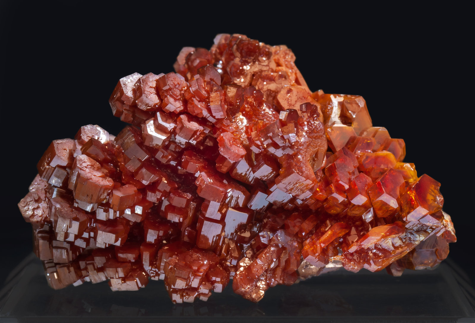 specimens/s_imagesAJ9/Vanadinite-EF73AJ9r.jpg