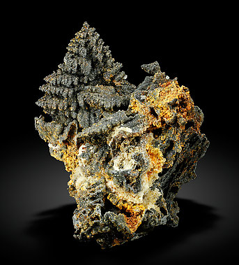 Willemite after Descloizite with Mimetite and Hemimorphite. 