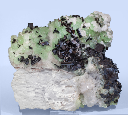 Babingtonite with Quartz, Prehnite and Analcime. Rear