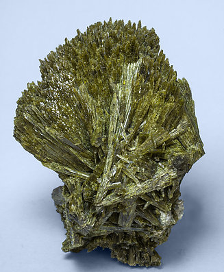 Epidote. Front