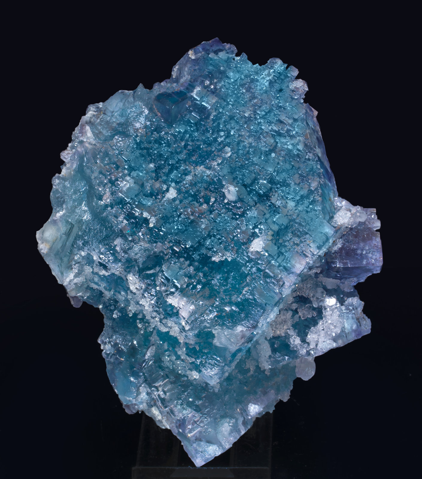 specimens/s_imagesAK0/Fluorite-NM92AK0f.jpg