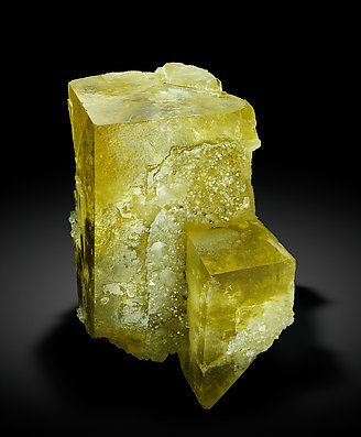 Fluorite with Quartz. Side
