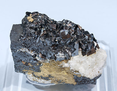 Bixbyite with Sturmanite and Calcite. 