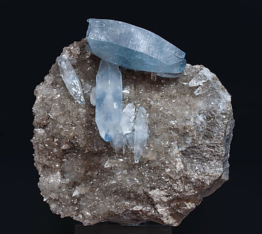 Celestine with Calcite.