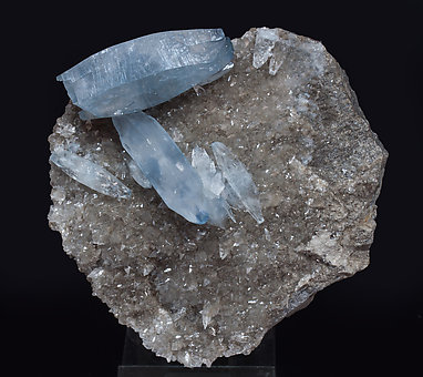 Celestine with Calcite. Side