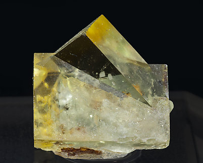 Fluorite. Front