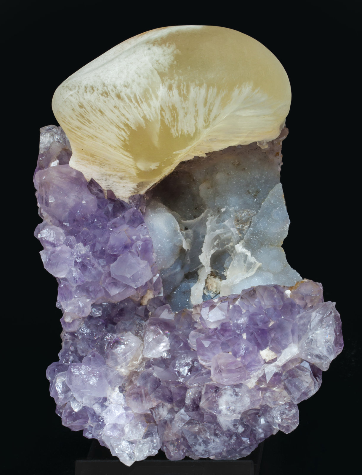 specimens/s_imagesAK6/Fluorite-LV29AK6f.jpg