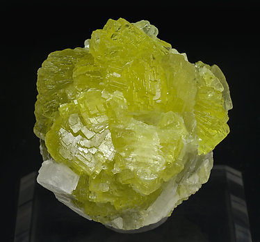 Prehnite with Calcite.