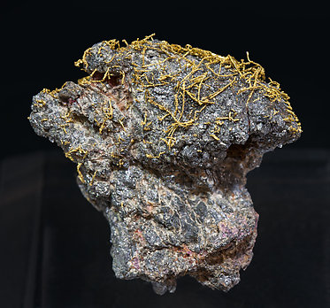 Gold with Skutterudite and Erythrite. Rear