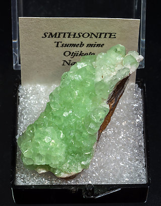 Smithsonite (variety cuprian) with Calcite. 