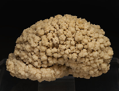 Calcite. Rear