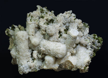 Calcite (variety kanonenspat) with Epidote. 