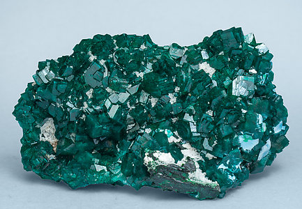 Dioptase with Shattuckite. 