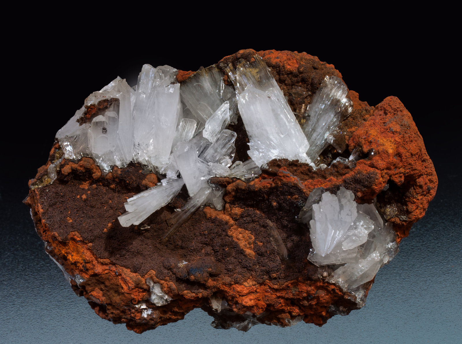 specimens/s_imagesAL0/Hemimorphite-MF13AL0f.jpg