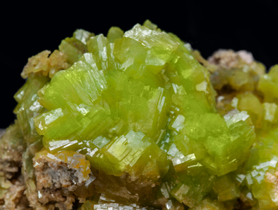 Pyromorphite with Baryte. 