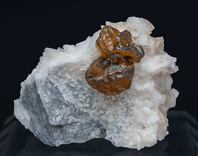 Sphalerite with Dolomite.