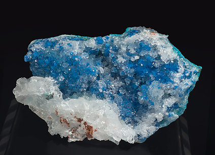 Shattuckite with Quartz. 