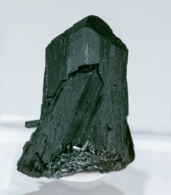 Olivenite. Rear