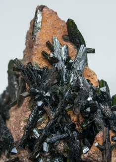 Olivenite. 